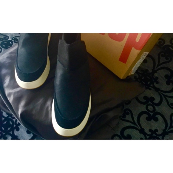 NWT FitFlop Nubuck-Mix Flatform Bootie Sneakers Size 10 - Picture 7 of 8